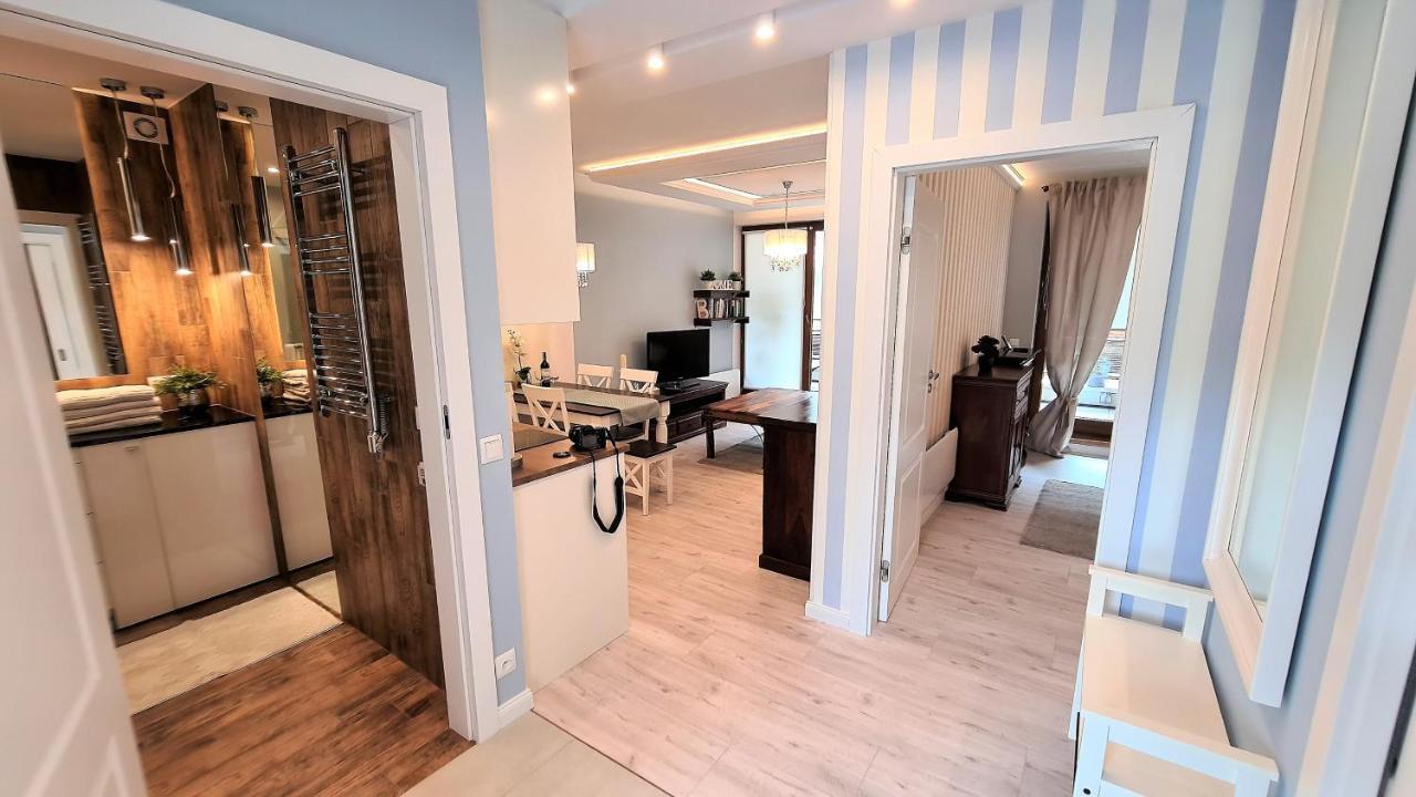 Apt Miedzymorze - Apartamenty Wypoczynkowe Jurata Εξωτερικό φωτογραφία